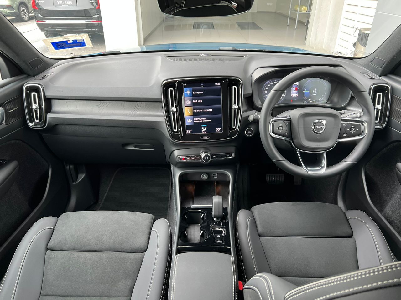 2022 Volvo XC40 T5 Recharge