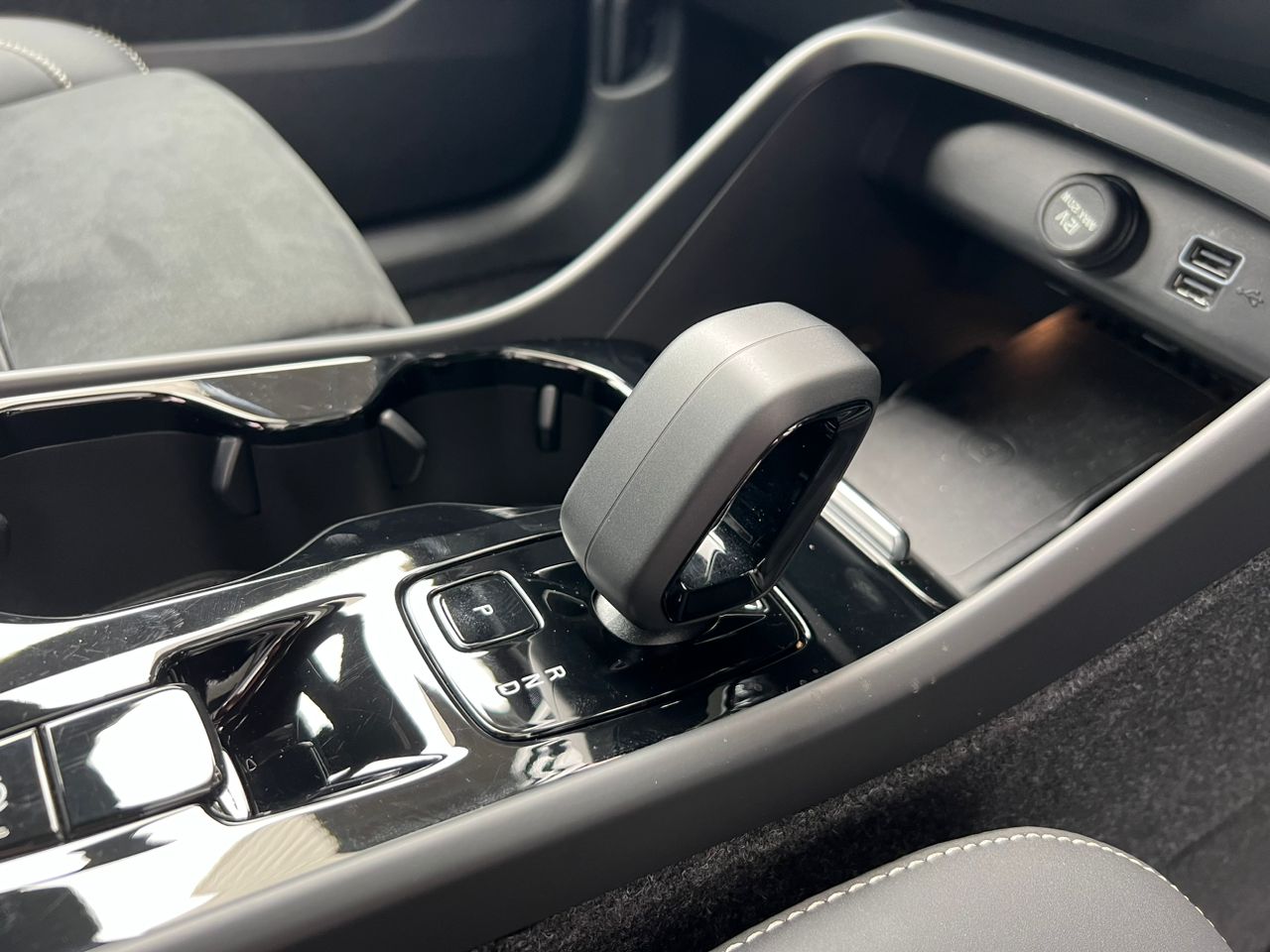 2022 Volvo XC40 T5 Recharge