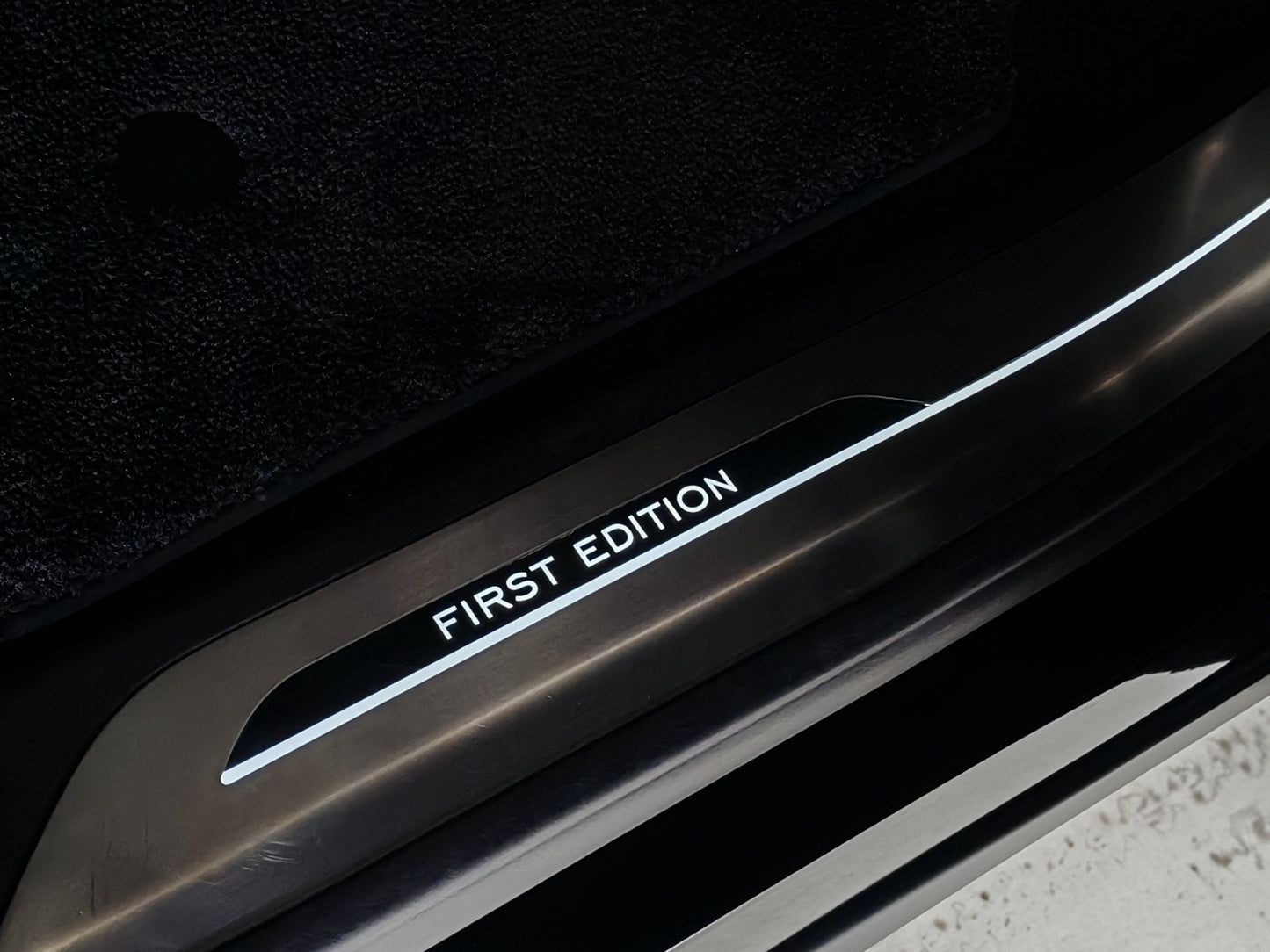 Range Rover First Edition LWB P530