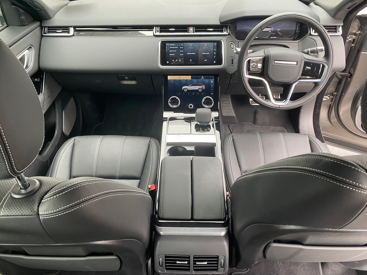 2022 Land Rover Velar 2.0L R-Dynamic