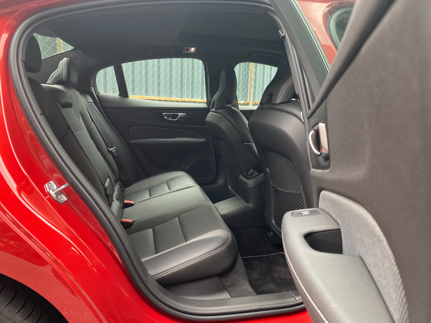 2022 Volvo S60 T8 Recharge