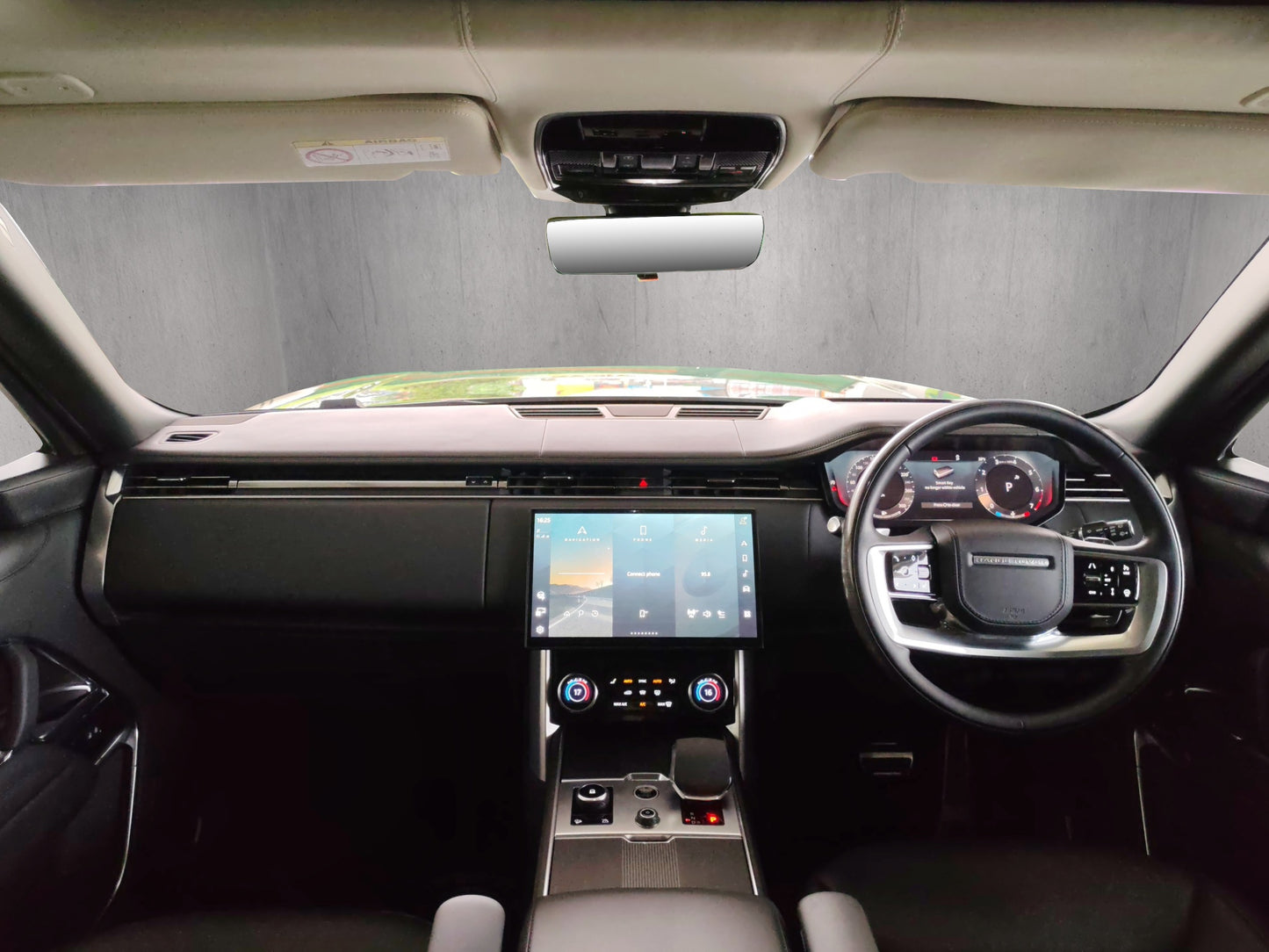 Range Rover First Edition LWB P530