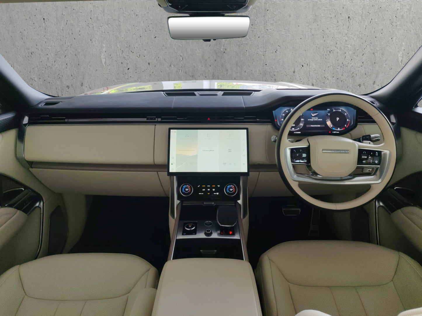 Range Rover Autobiography LWB P400