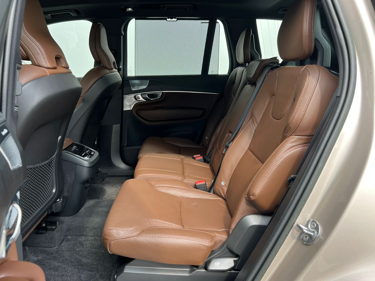 2022 Volvo XC90 B5 Ultimate