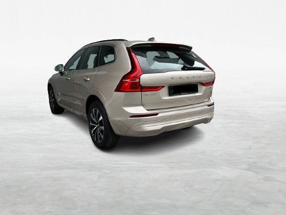 2022 Volvo XC60 B5 Plus