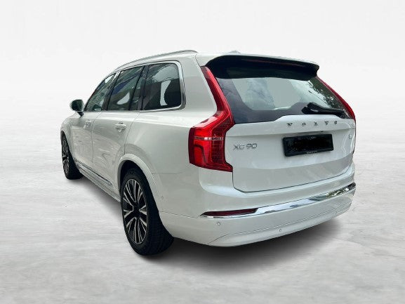 2023 Volvo XC90 T8