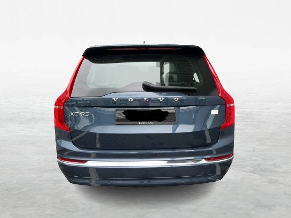 2023 Volvo XC90 T8