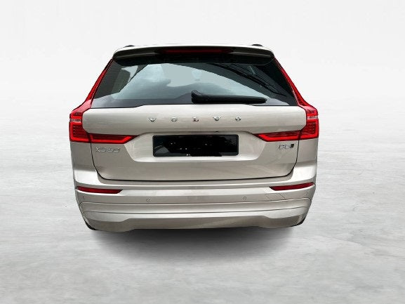 2022 Volvo XC60 B5 Plus
