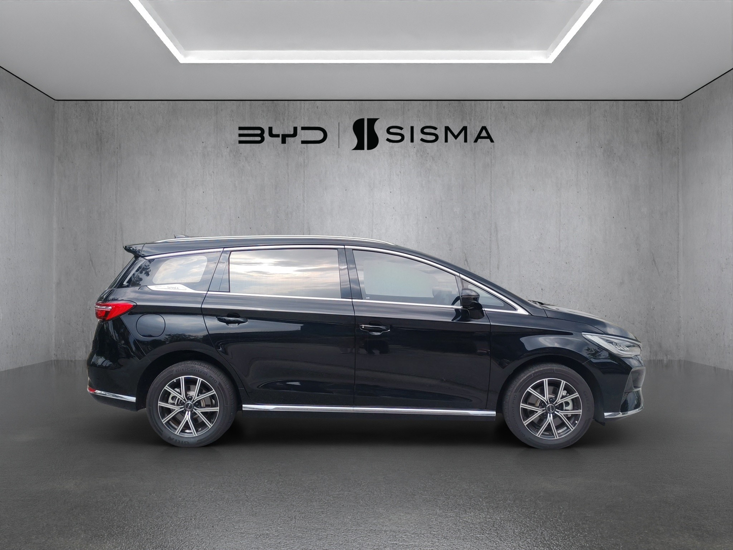 BYD M6 Extended