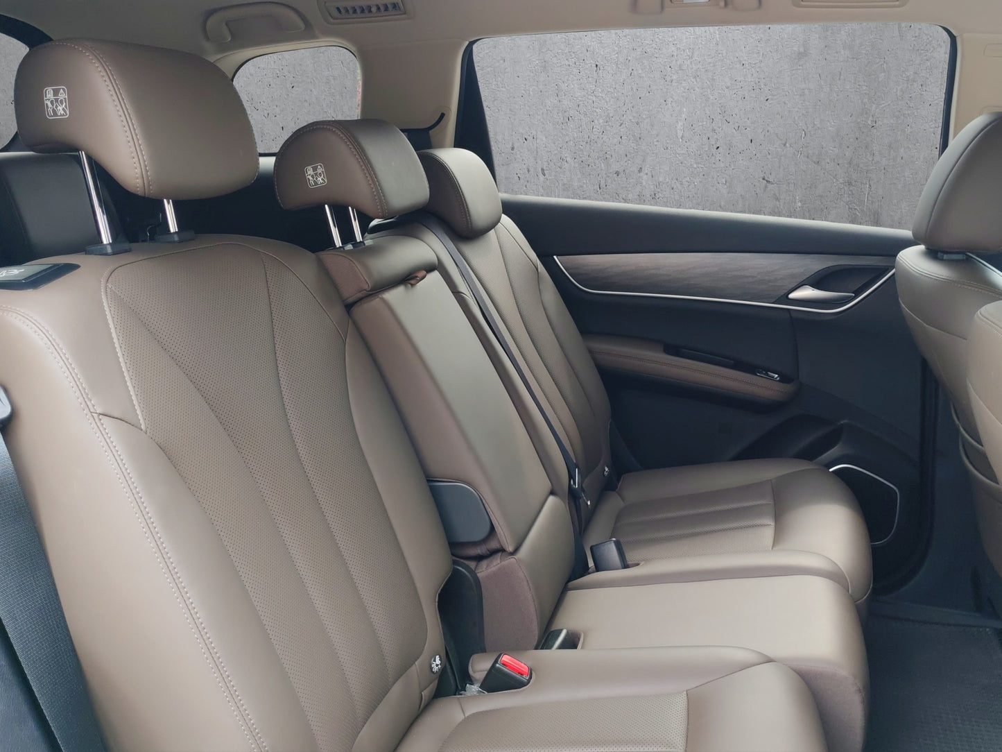 BYD M6 Extended
