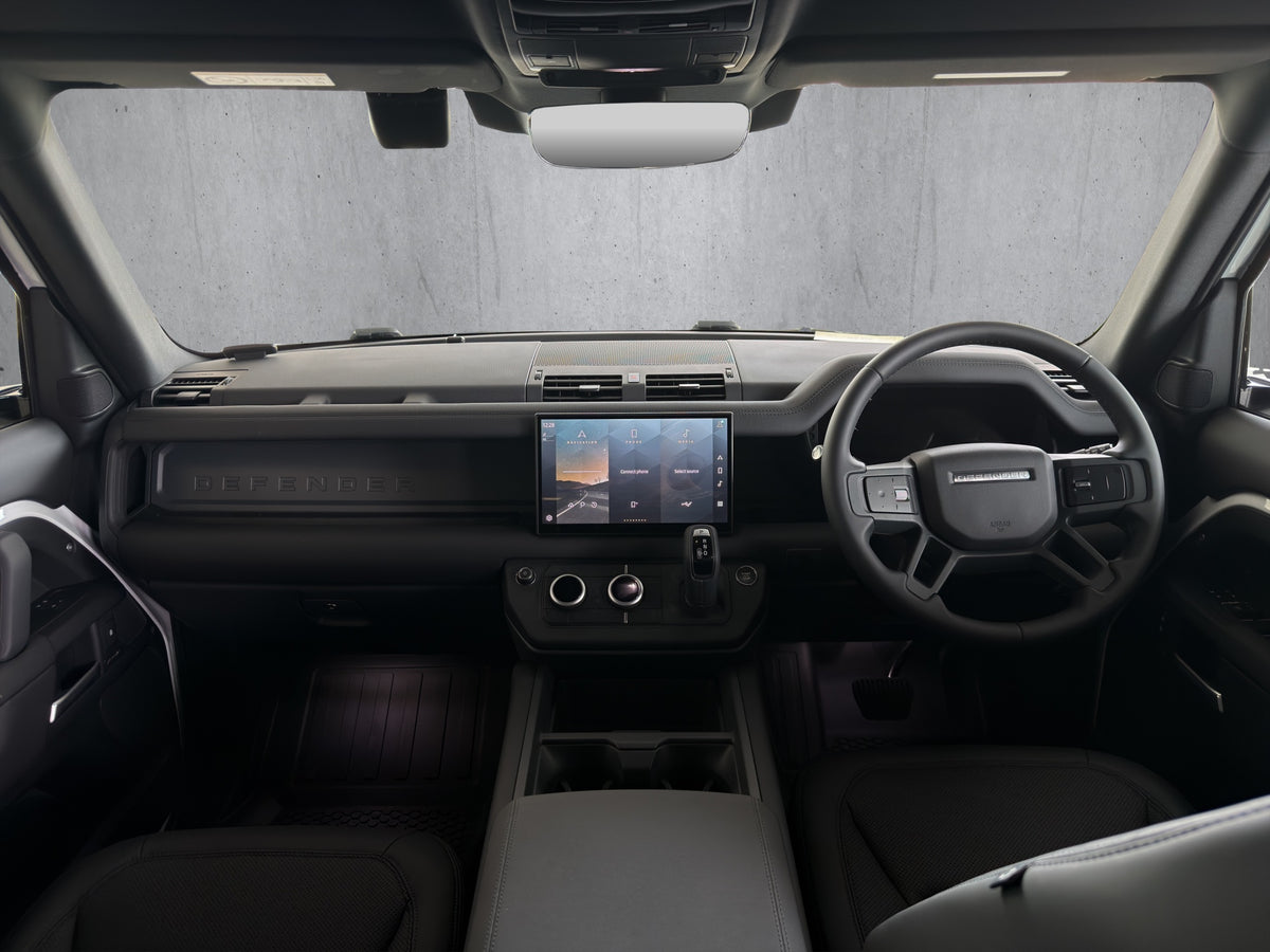 Land Rover Defender X Dynamic SE 2.0 110 P300