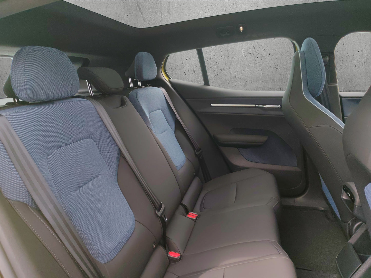 Volvo EX30 Ultra