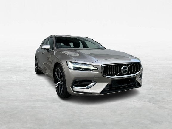 2022 Volvo V60 T8 Ultimate